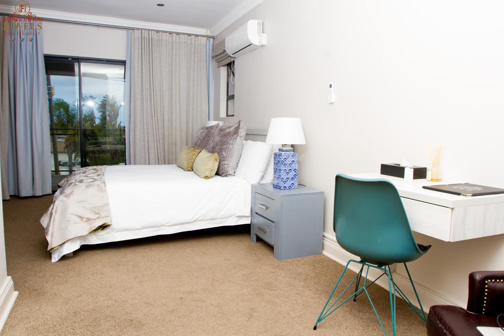 Jft Jewels Guest House Ист-Лондон Экстерьер фото